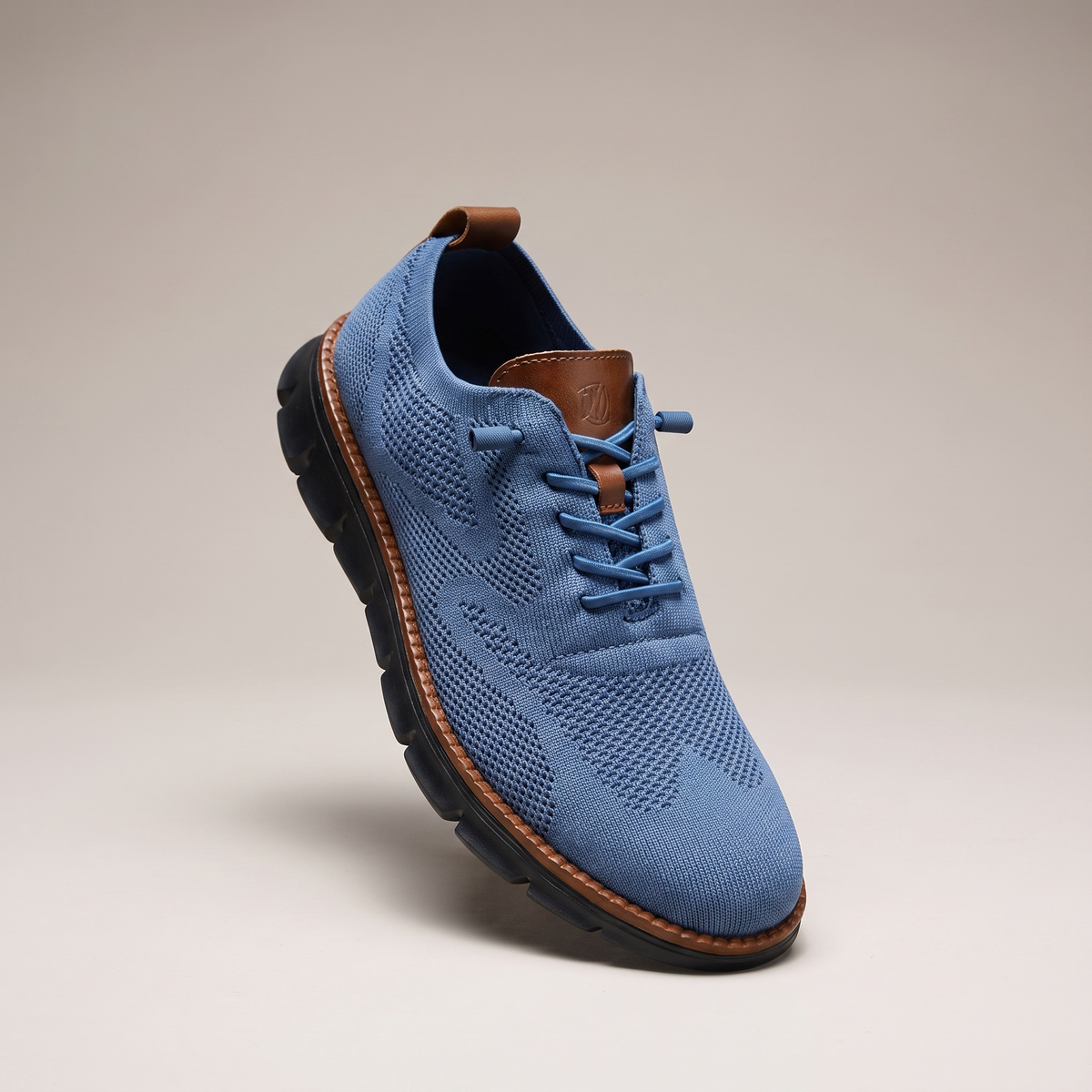 LILY ORTHOPEDIC SNEAKERS